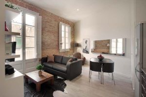 Reforma integral vivienda urbana calle Pi. Patio Interior. Barcelona